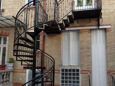 firma confectii metalice ploiesti